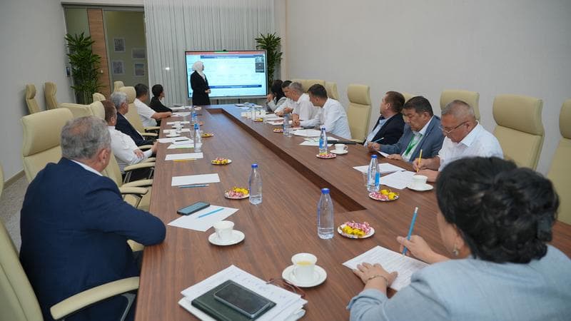 A study on book culture of the Timurid era discussed at the international academic and educational platform of the Islamic Civilization Center