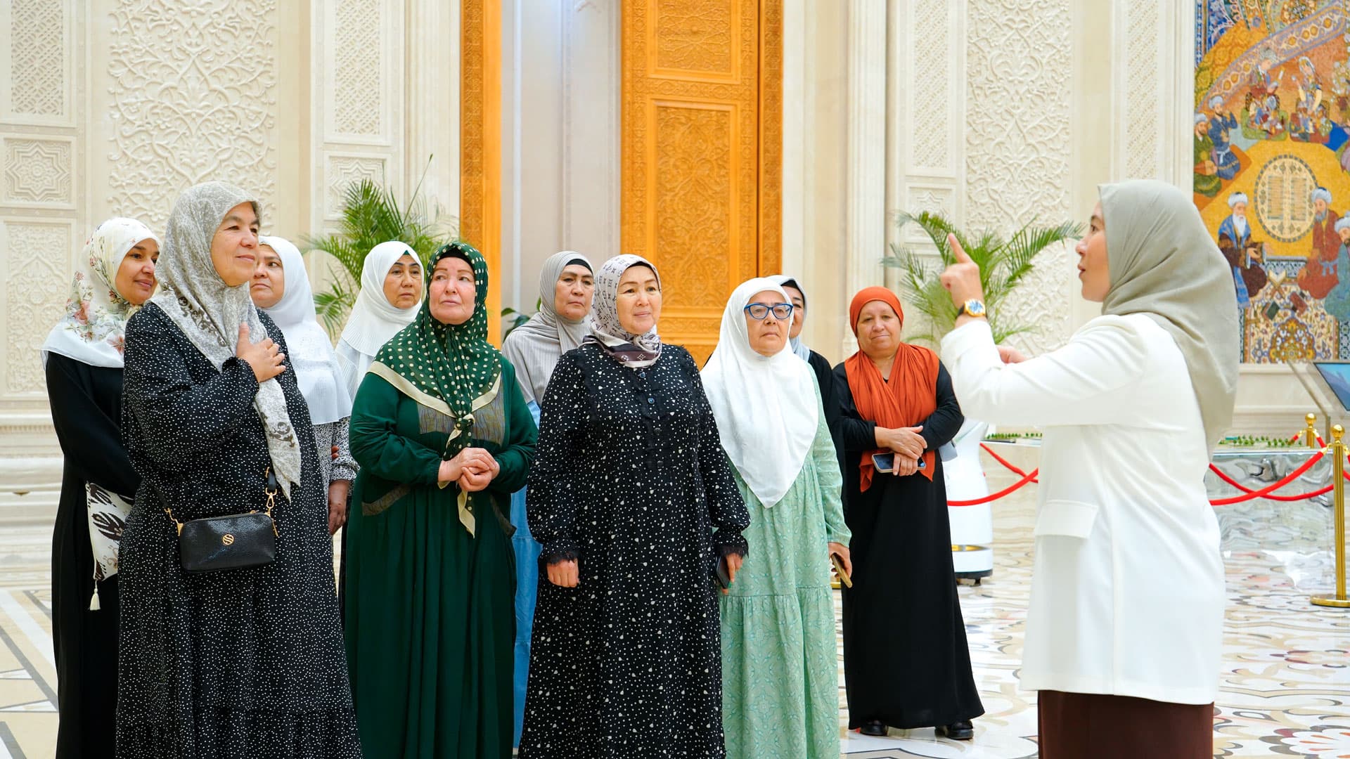 Barcha uchun teng imkoniyat: O‘zbekiston Karlar jamiyati vakillari Islom sivilizatsiyasi markazida bo‘ldi