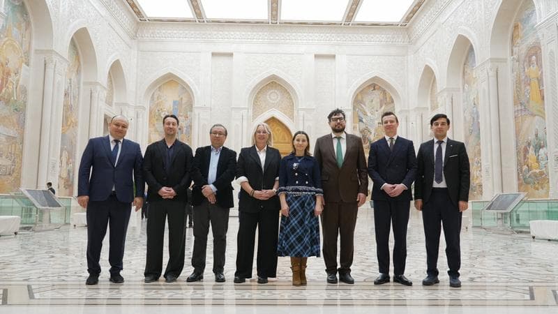 The Kiswah and a 13th-century key to the Kaaba on display in the exposition drew the attention of UN experts