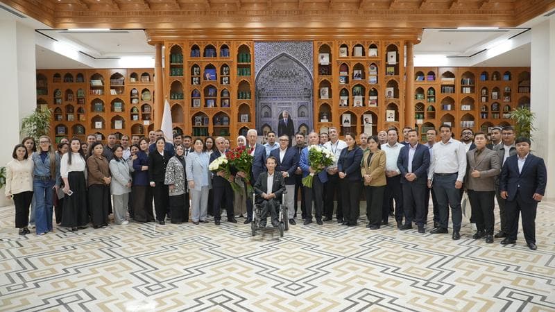 TEACHERS AND MENTORS — A NOBLE SYMBOL OF ENLIGHTENMENT AND UPBRINGING