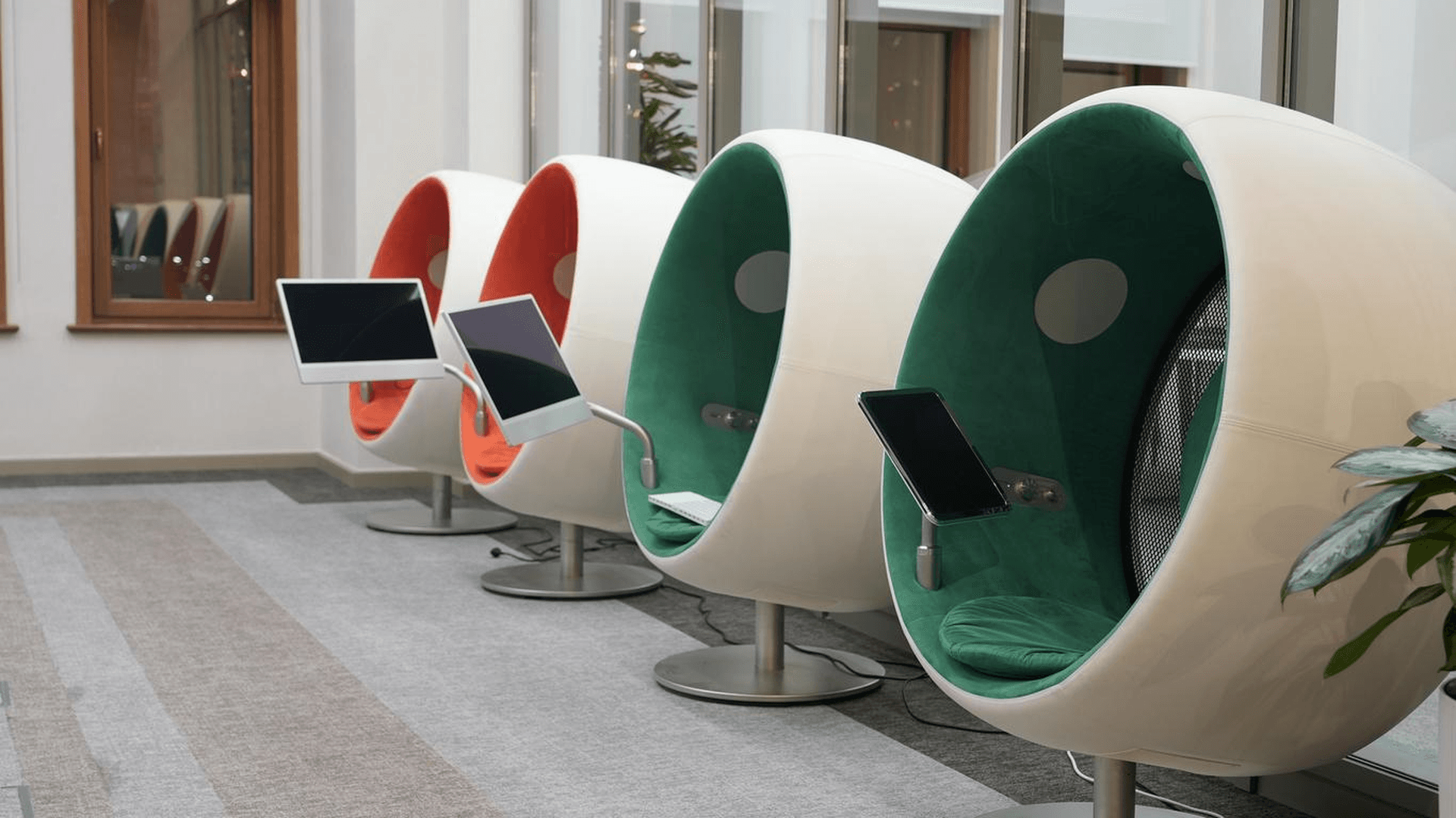 Sonic Chair: An advanced technology shaping an innovative audio environment in the Center’s library