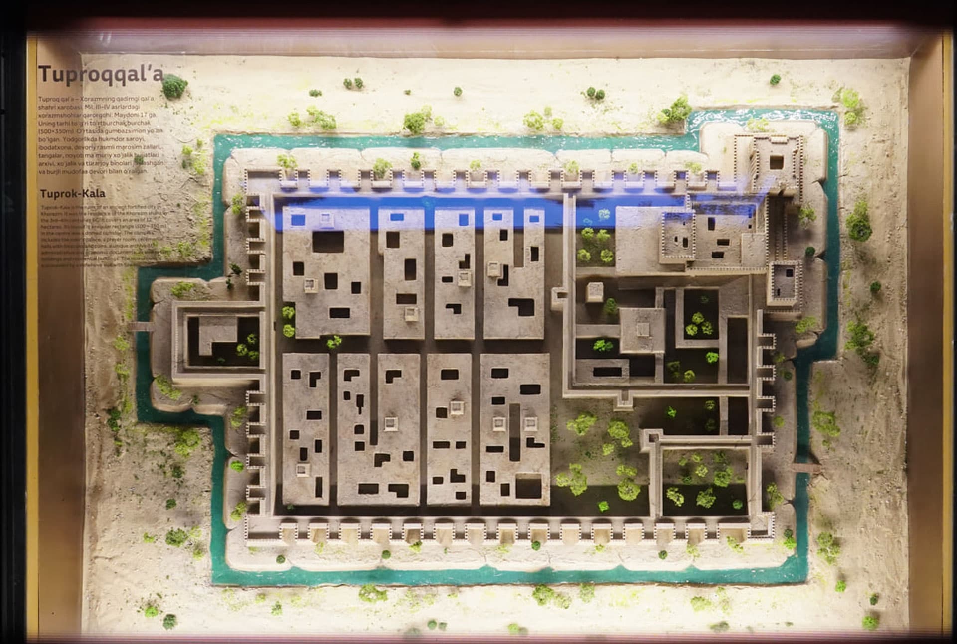 What was the Khwarazmshahs’ residence like?