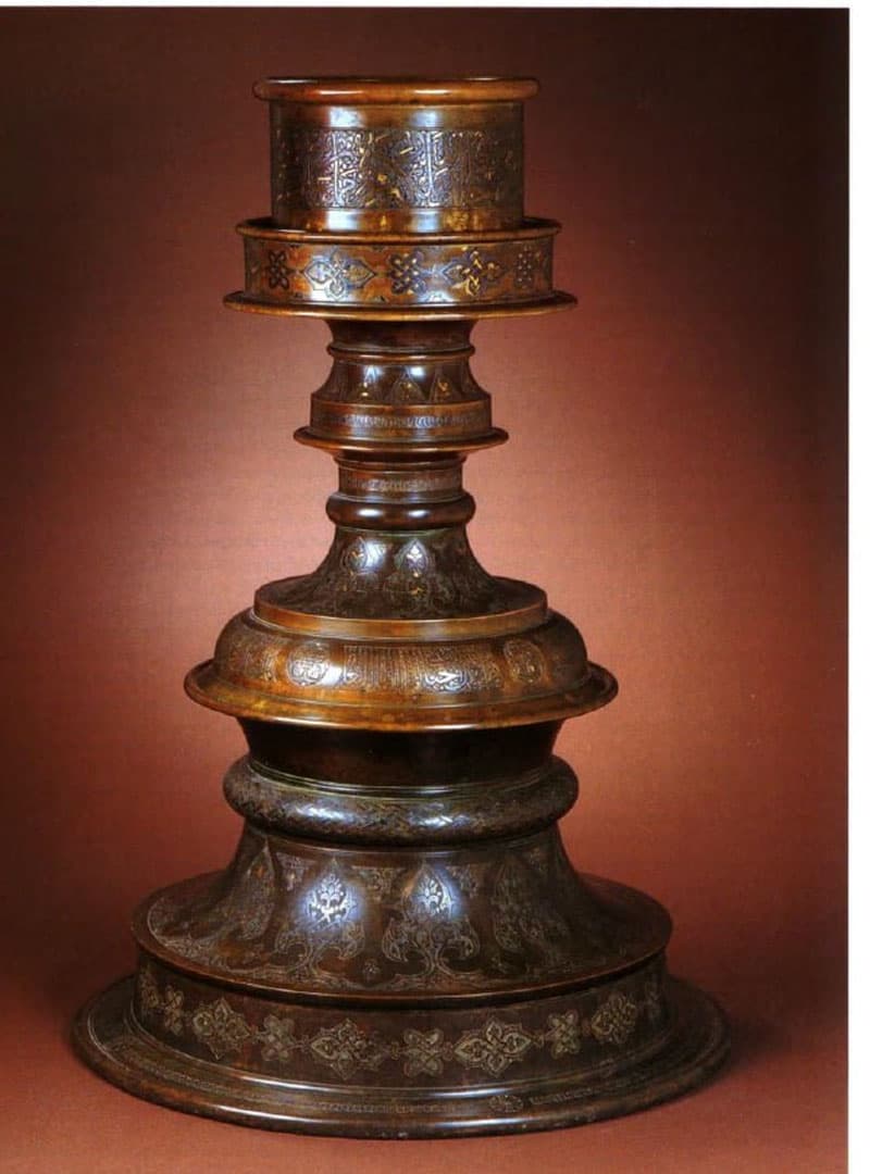 A replica of a candlestick bearing the name of Amir Temur is expected to be featured in the exposition of the Center of Islamic Civilization