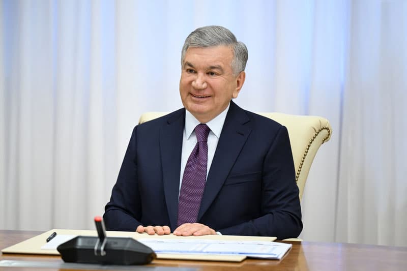 President reviews achievements and future plans of the Islamic Civilization Center