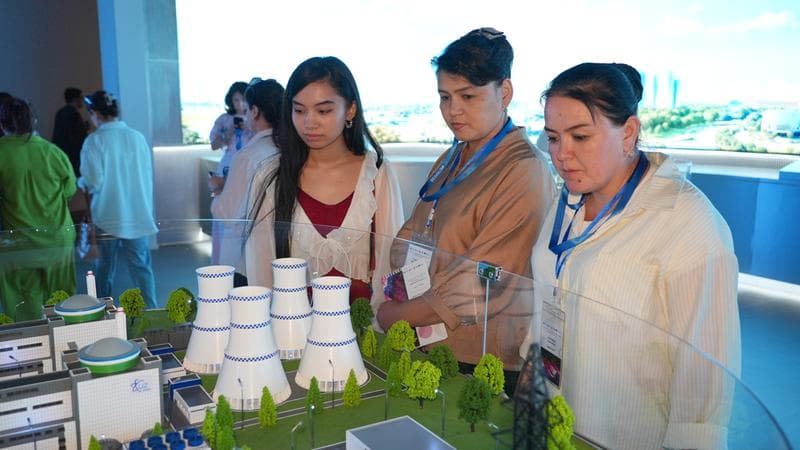 UNESCO participants discover ideas for the future at the Islamic Civilization Center