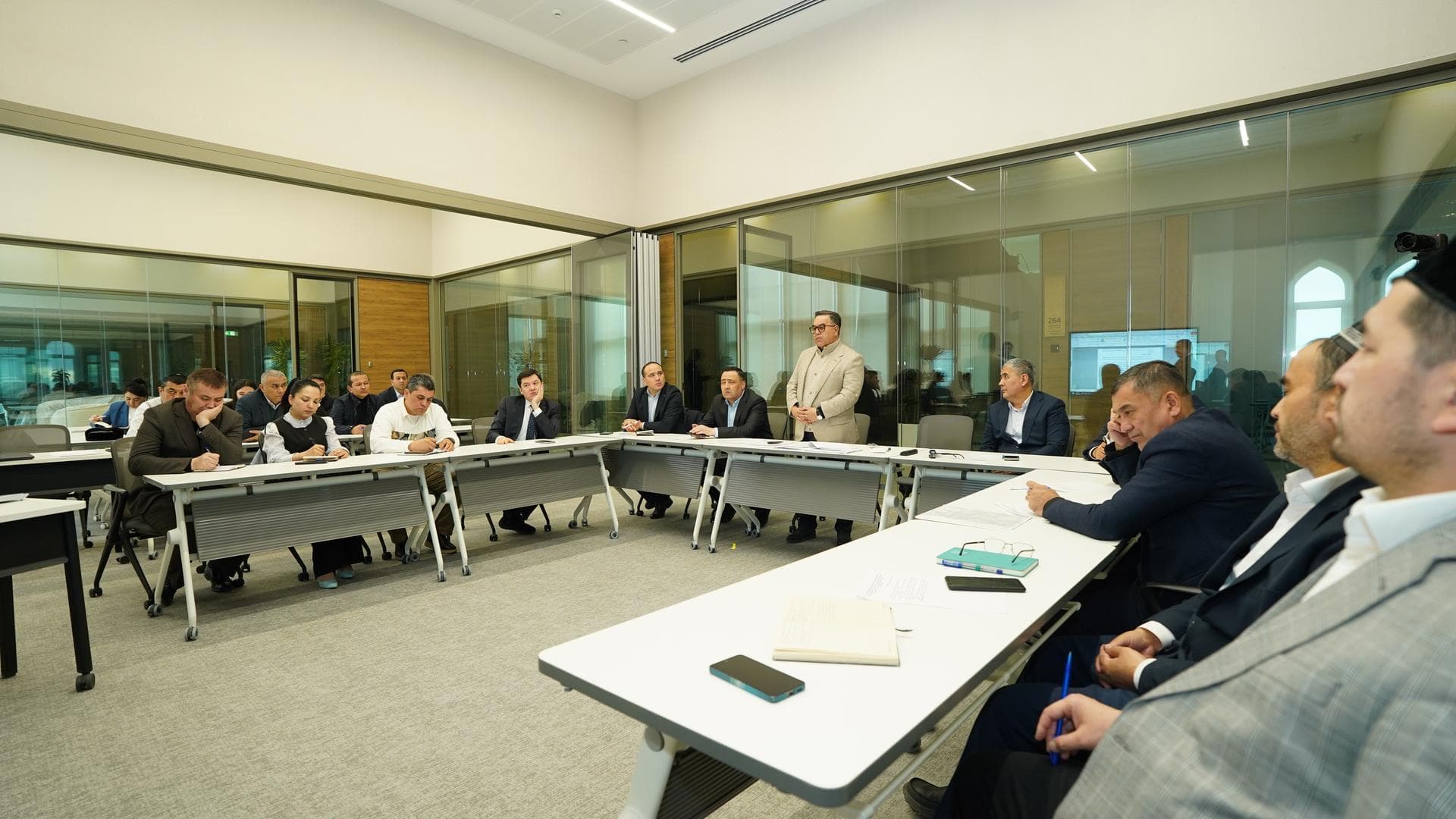The concept of an international presentation at the United Nations was discussed