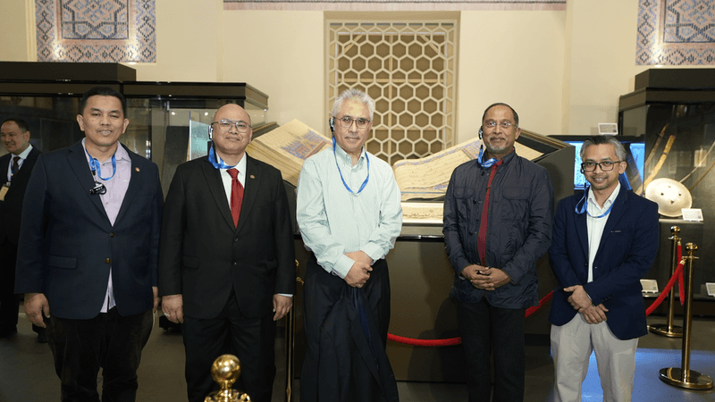 The Malaysian Minister: “This center has incomparable importance for education”