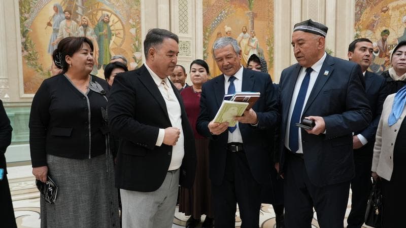 Face to face with history: Syrdarya region delegation at the Islamic Civilization Center