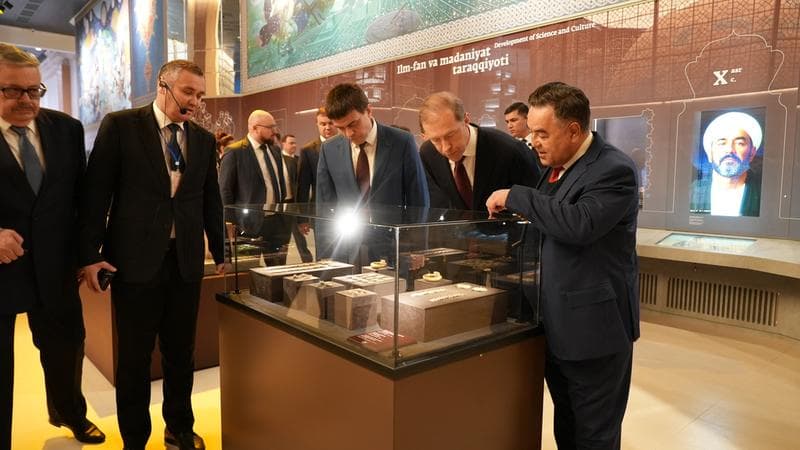 Russian delegation: “History is felt here with the heart”