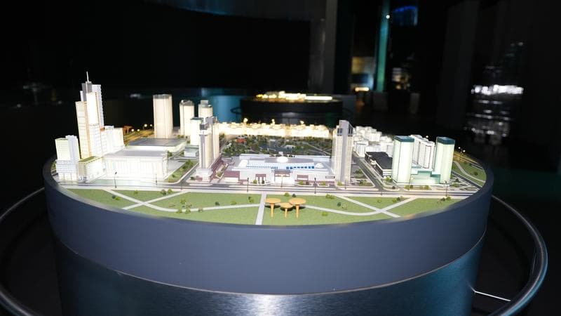 How is the New Uzbekistan being built?