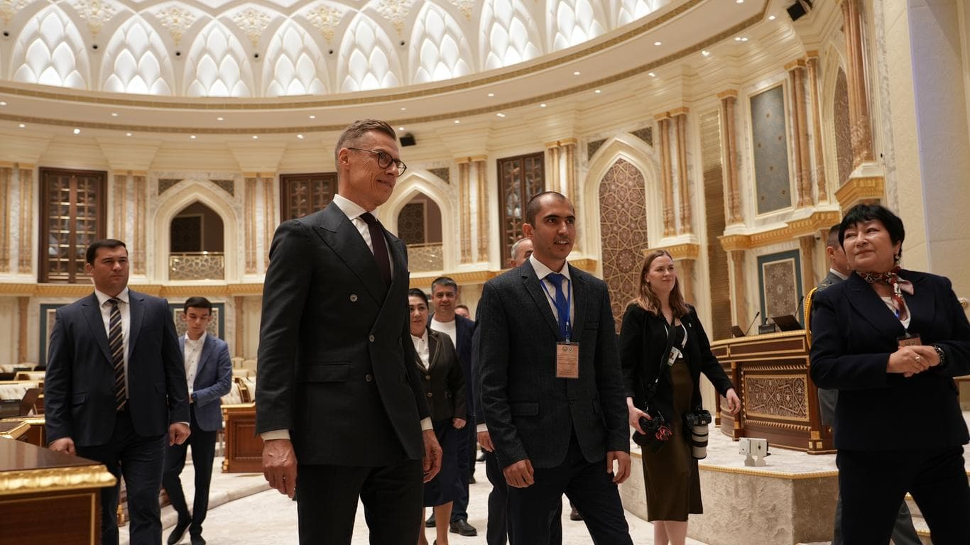 carousel image 2